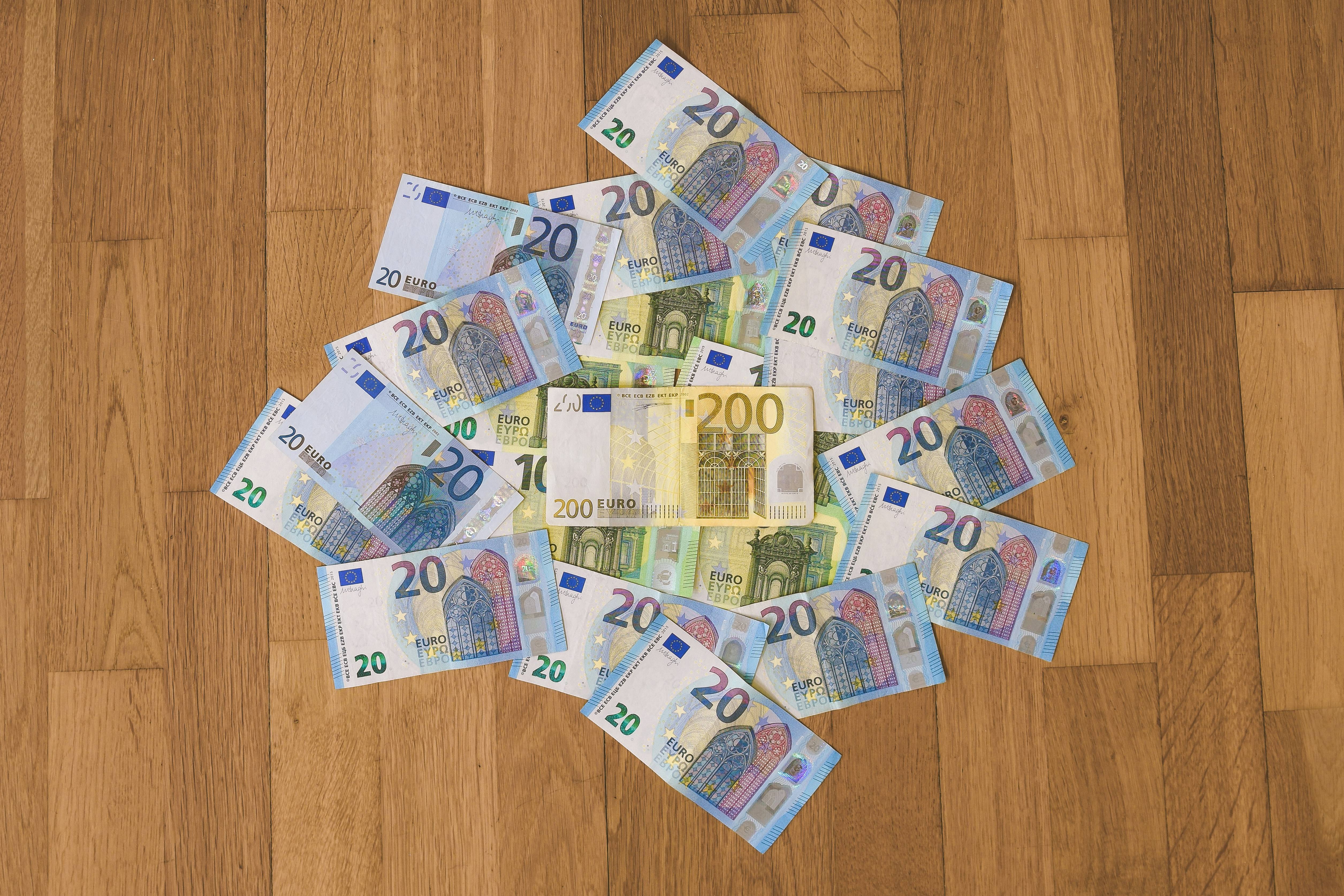 What is an Annuity? A Complete Beginner's Guide
